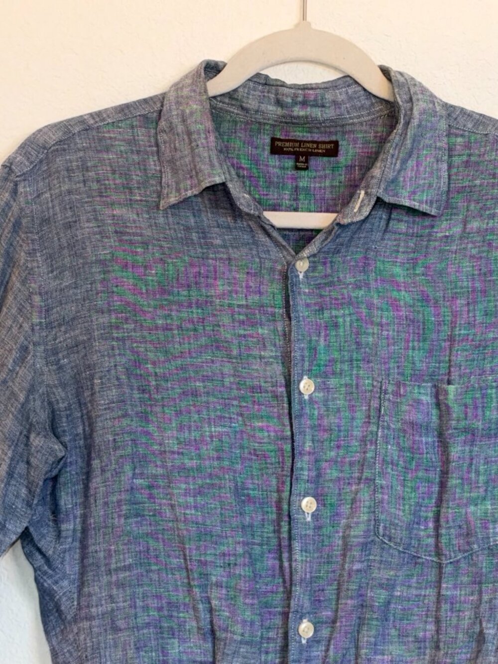 Cropped Button-Up Shirt - Picture 2 of 3